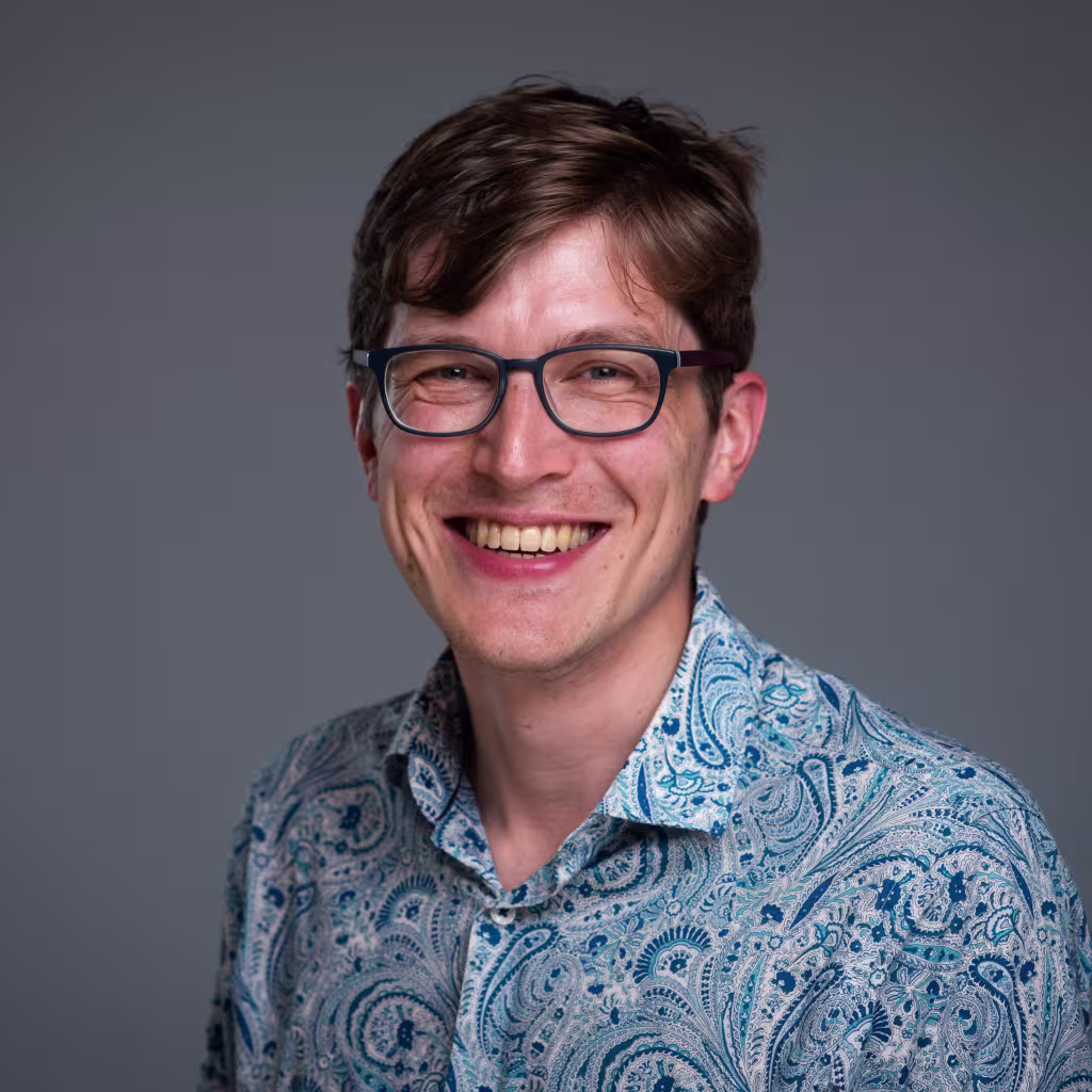 Dr Erik Panzer