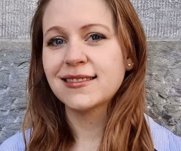 Dr Alison John