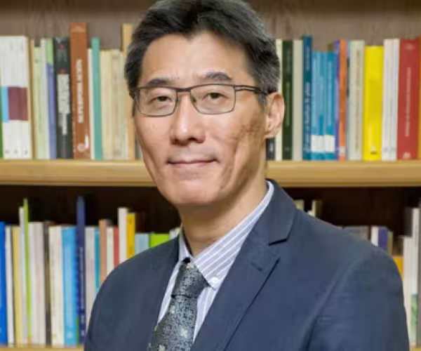 Professor Debin Ma