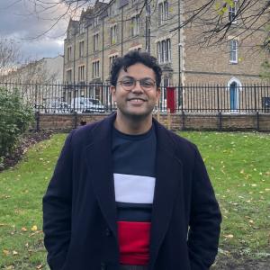 Head and shoulders shot of Shastikk Kumuran